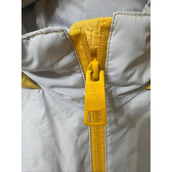 Hollister Colorblock Windbreaker Womens Size Large Yellow Blue W/ Hood Pockets - Picture 5 of 9